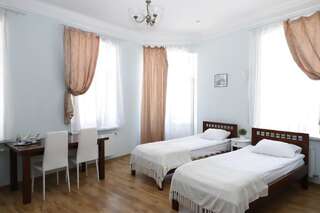 Гостевой дом Guest House Dvinska Даугавпилс Стандартный двухместный номер с 2 отдельными кроватями-2